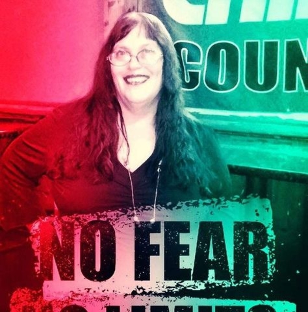 Meet your Posher, Helen